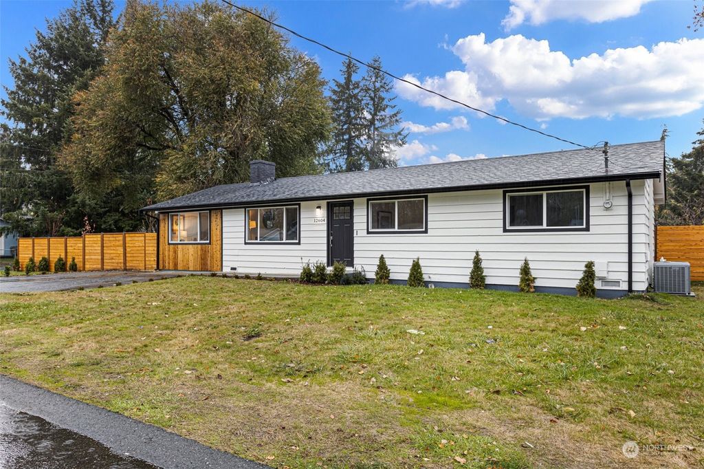 Photo of 12604 SE 172nd Street, Renton, WA 98058 (MLS # 2017957)