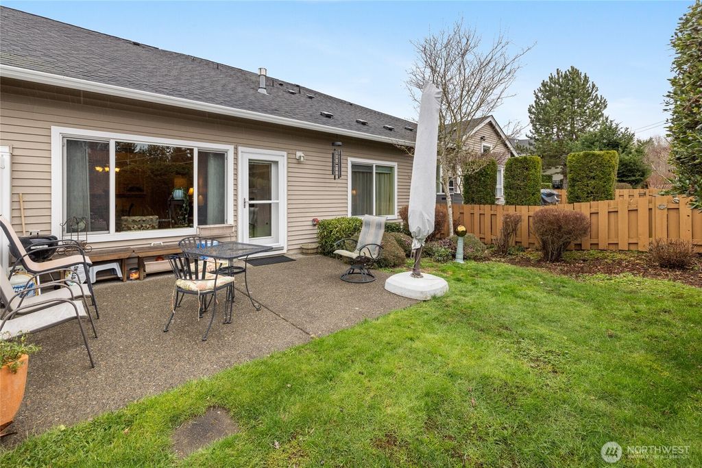 Photo of 906 72nd Street SE, Auburn, WA 98092 (MLS # 2492876)