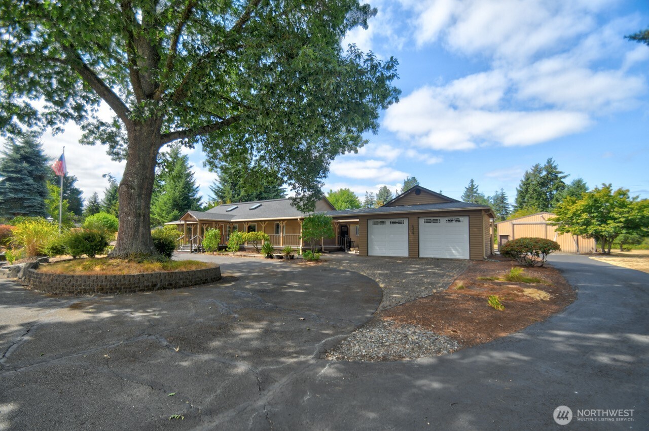 4327 Indian Summer Drive SE