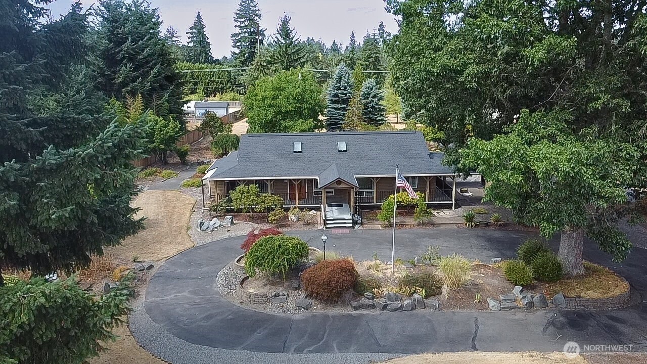 4327 Indian Summer Drive SE