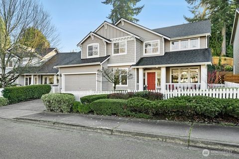 1807 NE 26th Place Renton WA 98056
