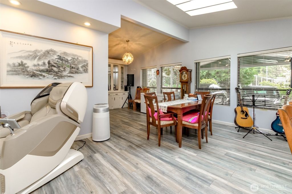 Photo of 2500 S 370th Street #189, Federal Way, WA 98003 (MLS # 2504655)