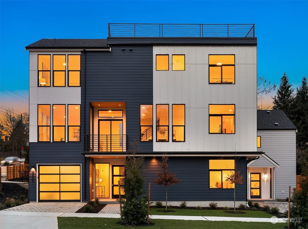 Photo of 7507 23rd Avenue NE, Seattle, WA 98115 (MLS # 2076336)