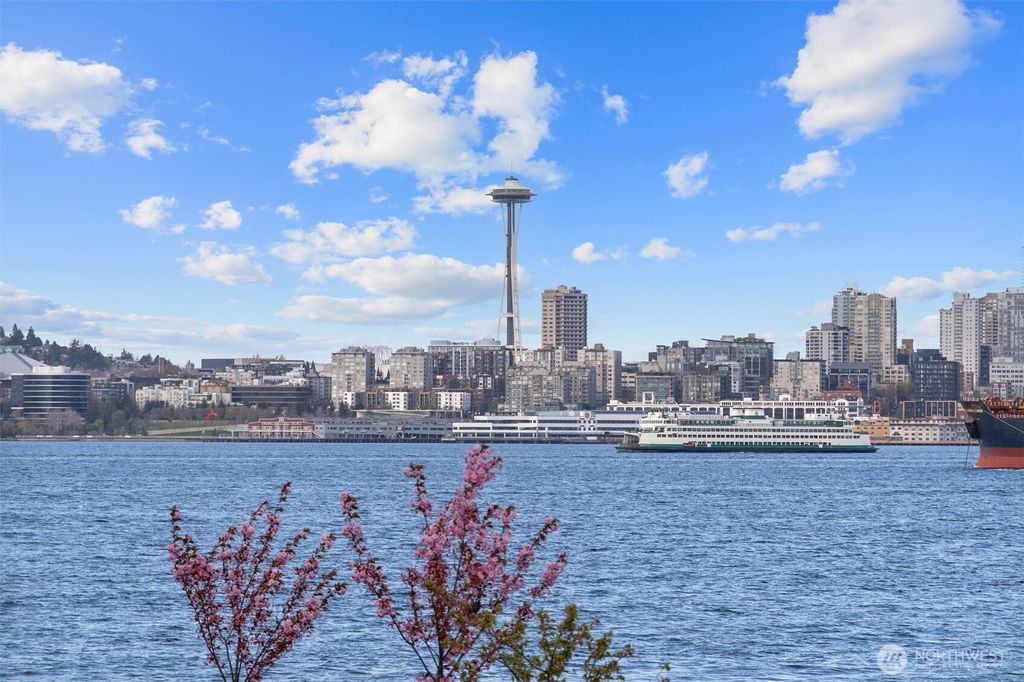 Photo of 1727 Harbor Avenue SW #N-103, Seattle, WA 98126 (MLS # 2352157)