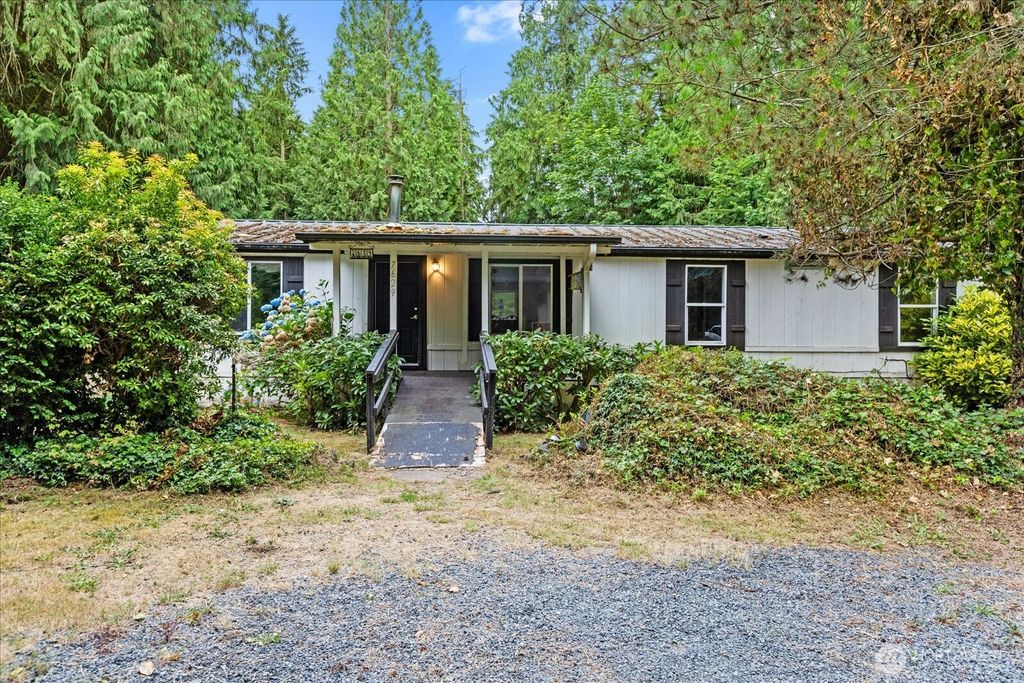 Photo of 7629 20th Drive NE, Marysville, WA 98271 (MLS # 2405754)