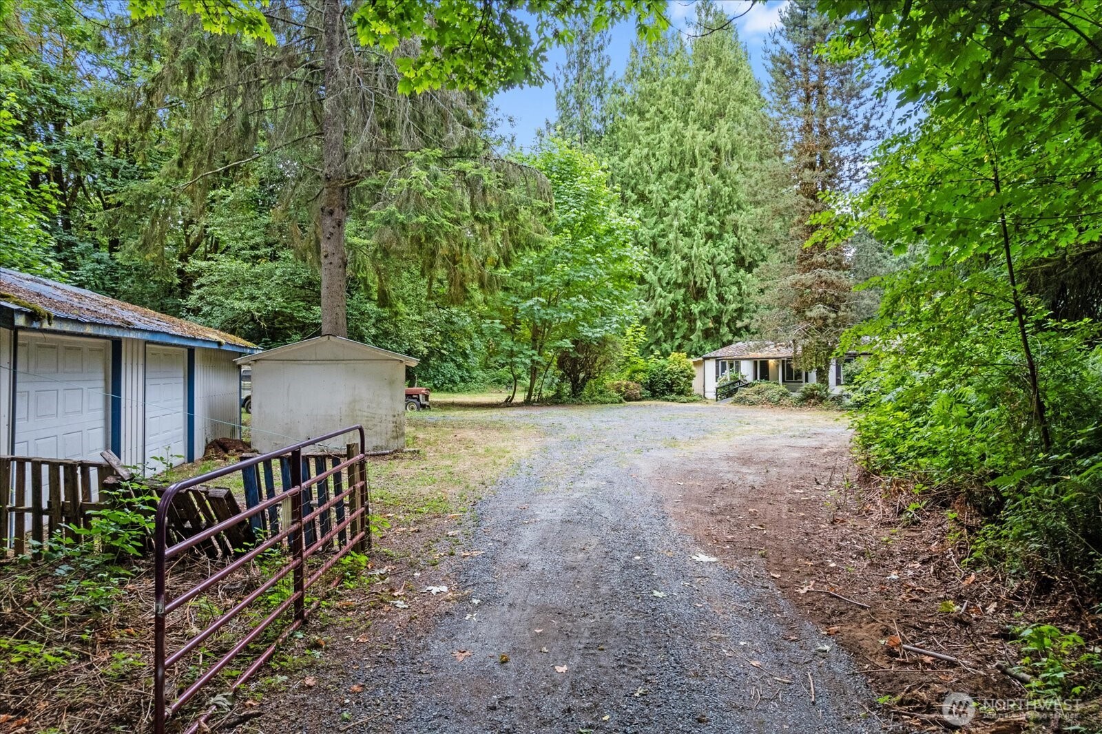 7629 20th Drive NE