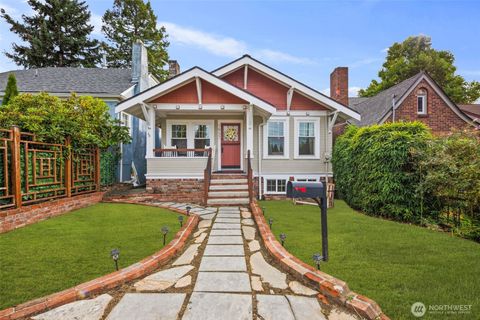 Photo of 1937 5th St St, Bremerton, WA 98337 (MLS # 2444241)