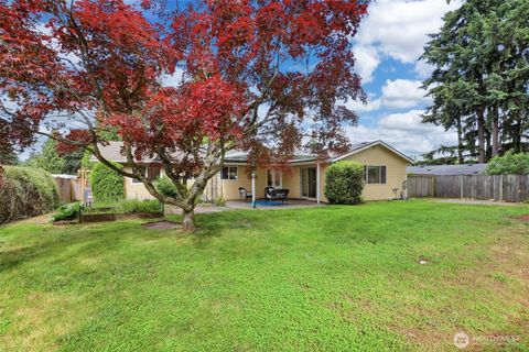 Photo of 35626 13th Avenue SW, Federal Way, WA 98023 (MLS # 2538236)