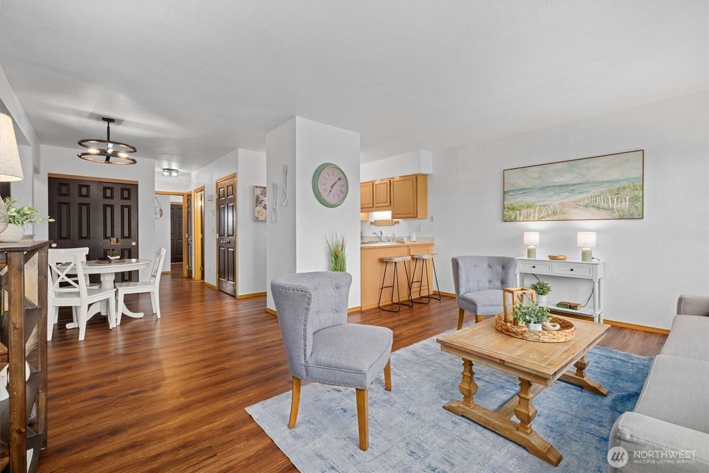 Photo of 2120 Highland Avenue #304, Everett, WA 98201 (MLS # 2417474)