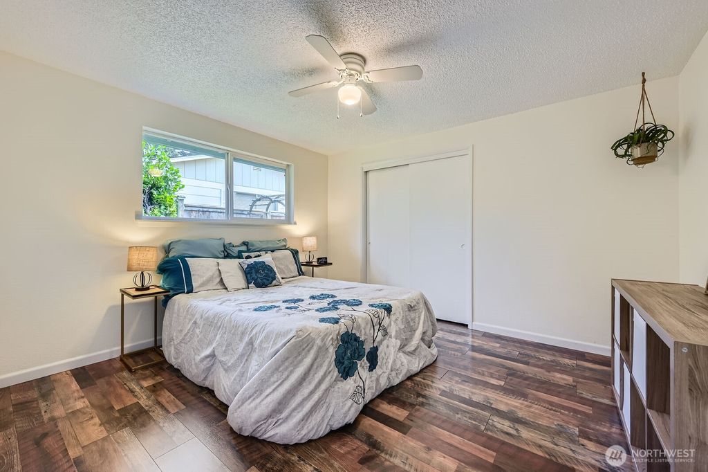 listing image 9364626905113409111