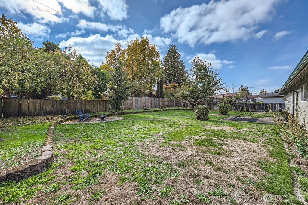 listing image 9366207847530279725