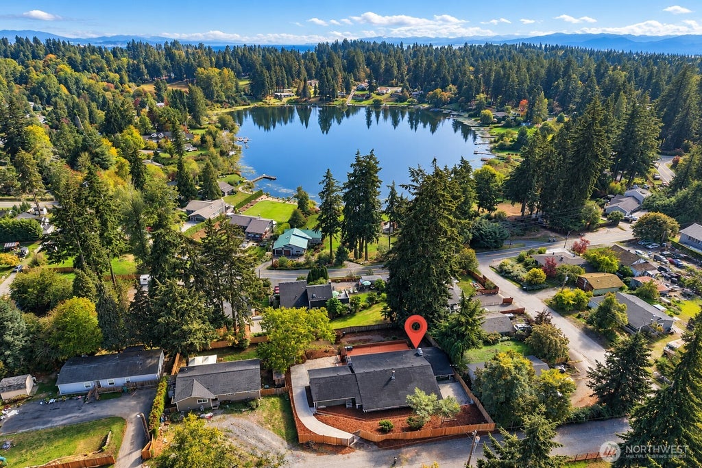 Photo of 37258 39TH Avenue NE, Auburn, WA 98001 (MLS # 2592843)