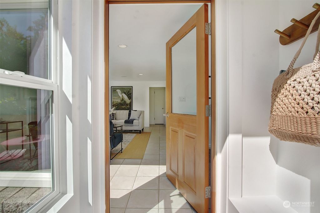 Photo of 2710 NE 87th Street, Seattle, WA 98115 (MLS # 2283036)