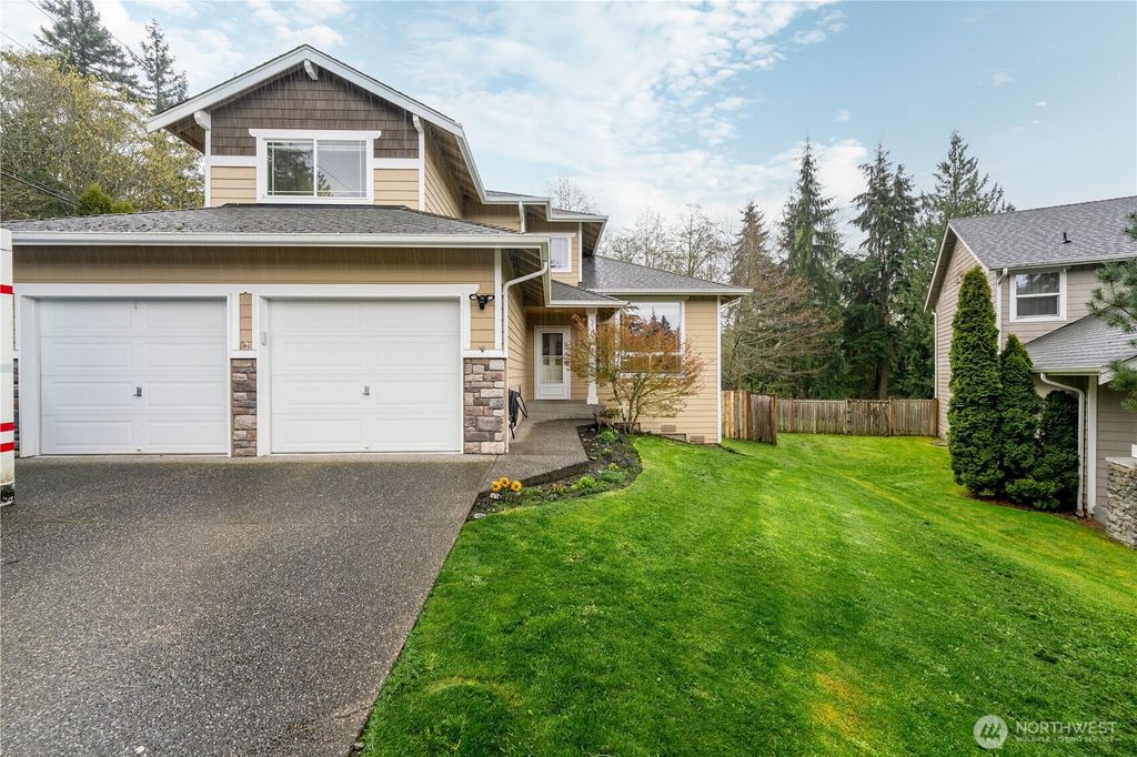Photo of 13929 76th Avenue NW, Stanwood, WA 98292 (MLS # 2356582)