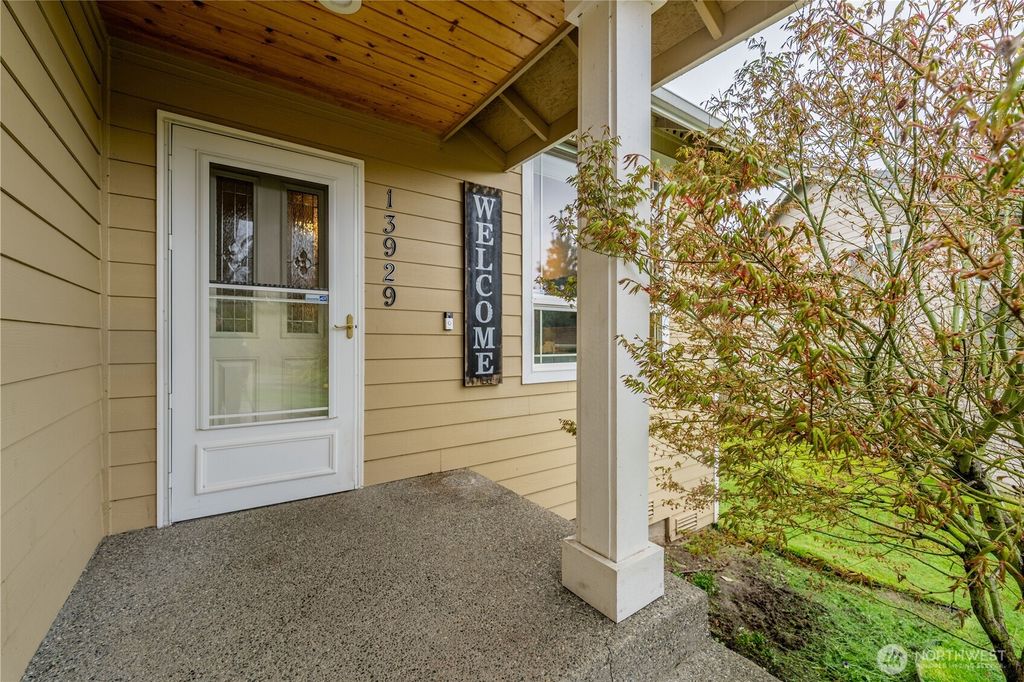 Photo of 13929 76th Avenue NW, Stanwood, WA 98292 (MLS # 2356582)