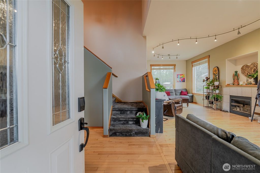 Photo of 13929 76th Avenue NW, Stanwood, WA 98292 (MLS # 2356582)