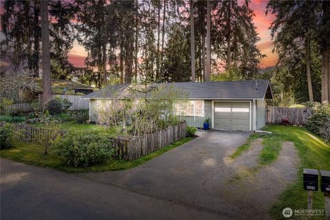 Photo of 1235 Neil Street NE, Olympia, WA 98516 (MLS # 2502605)