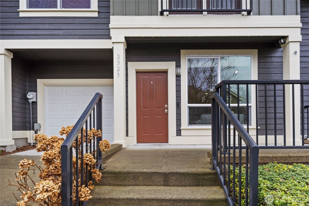Photo of 2323 NE Marion Lane, Issaquah, WA 98029 (MLS # 2334722)