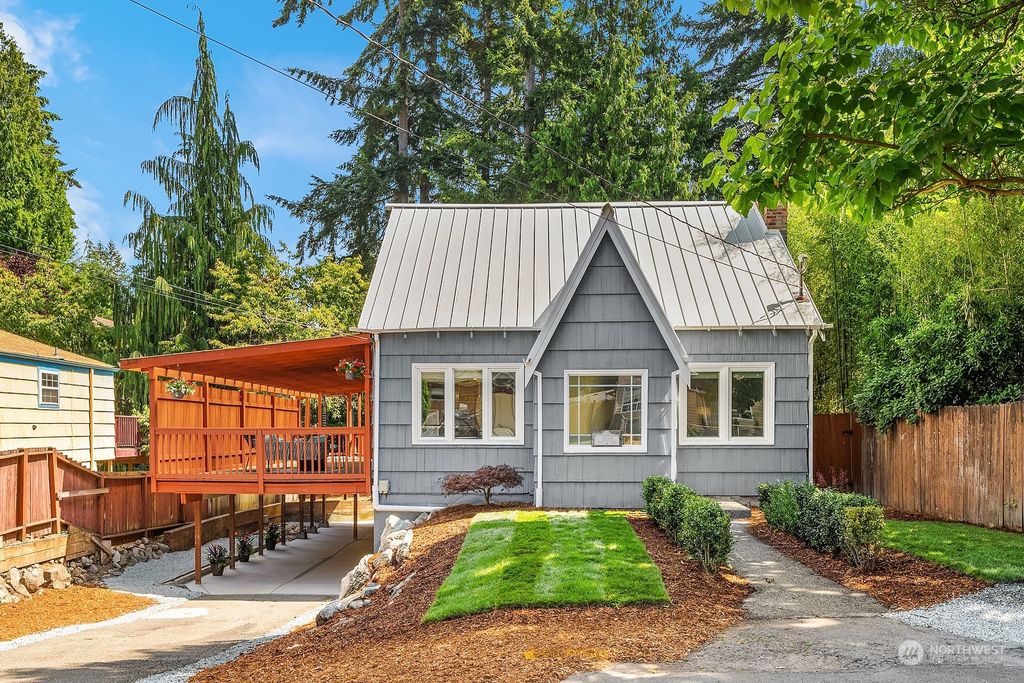 Photo of 14008 Stone Ave N Ave, Seattle, WA 98133 (MLS # 2278259)