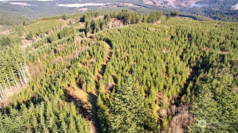 3 NE Jones Creek Road