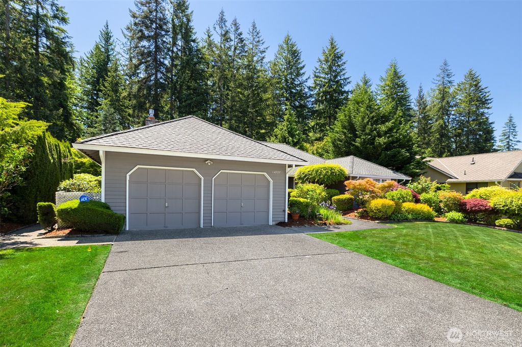 Photo of 14927 SE 184th St. St, Renton, WA 98058 (MLS # 2384822)