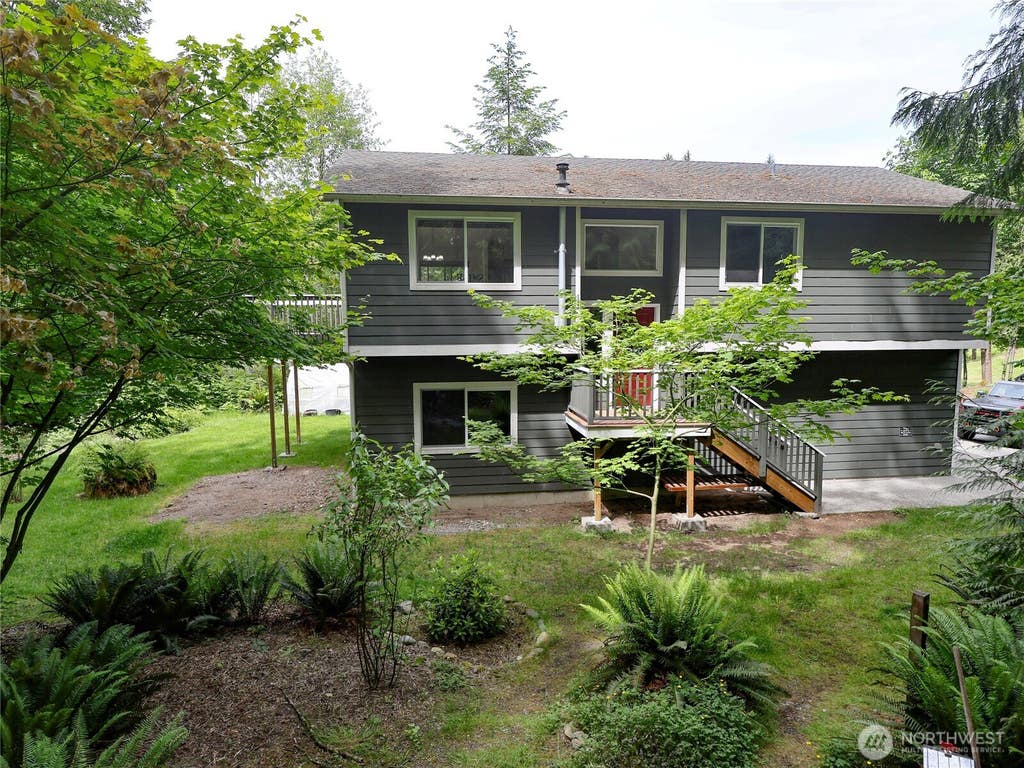 Photo of 1924 1924 &amp; 1912 238th Avenue NE, Granite Falls, WA 98252 (MLS # 2517520)