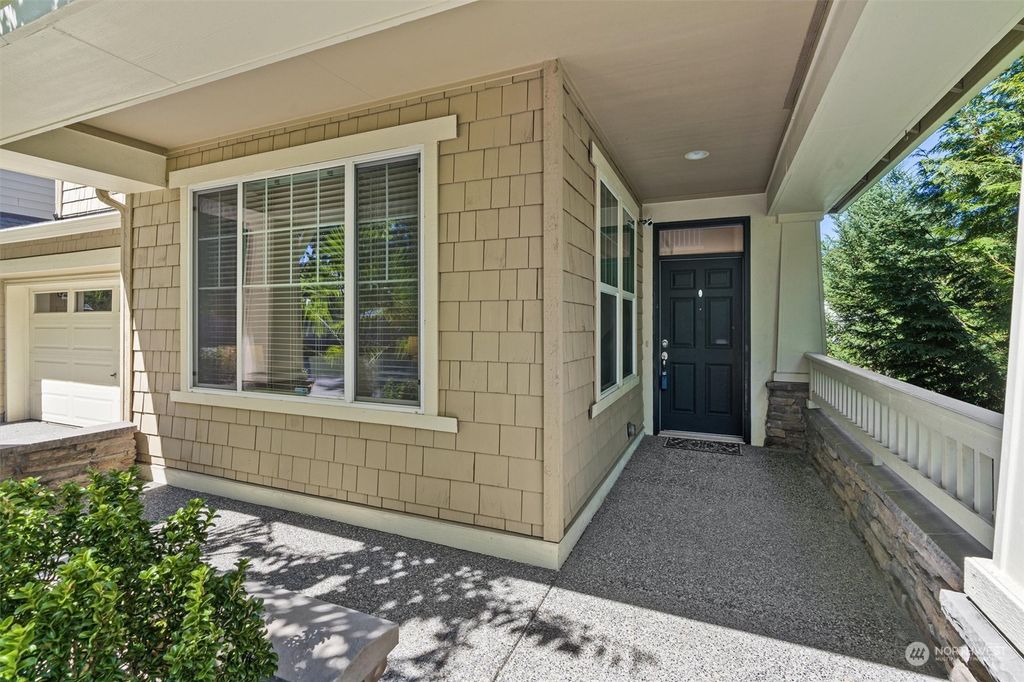 Photo of 14750 NE 73rd Way, Redmond, WA 98052 (MLS # 2136643)