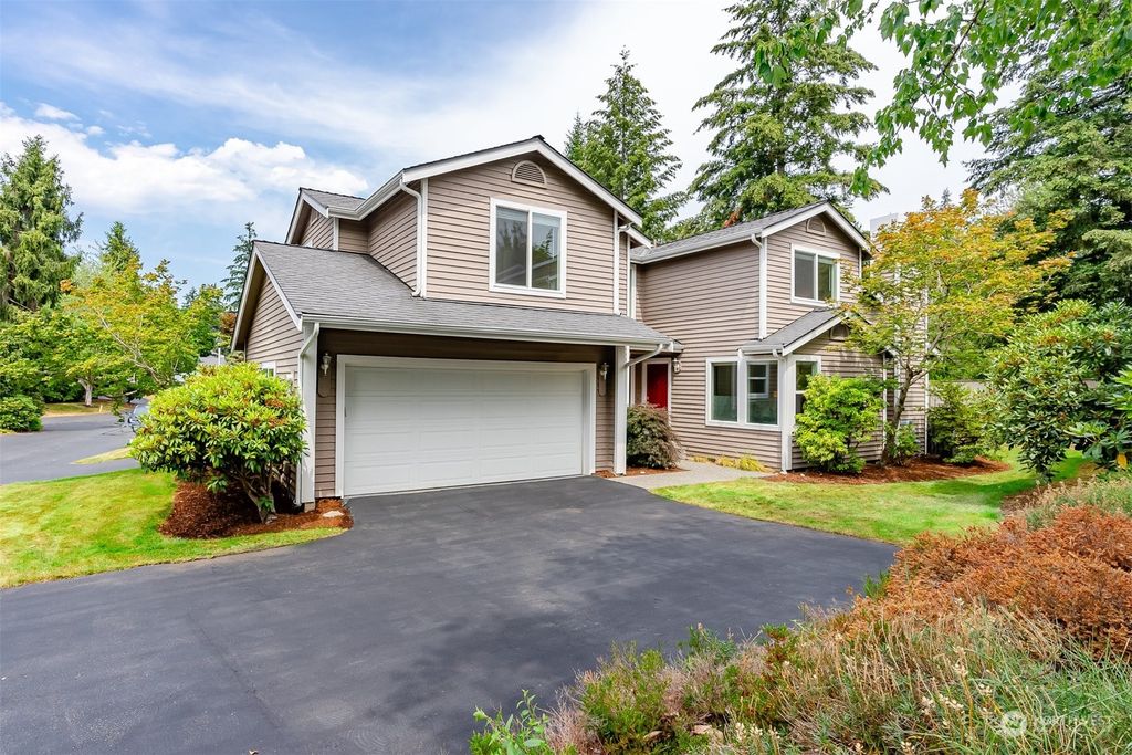 Photo of 4140 244th Lane SE #3, Sammamish, WA 98029 (MLS # 2265868)