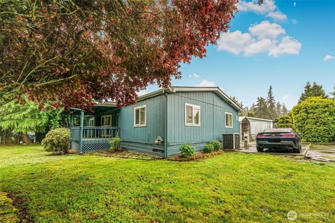 Photo of 980 Falcon Road, Camano Island, WA 98282 (MLS # 2526894)
