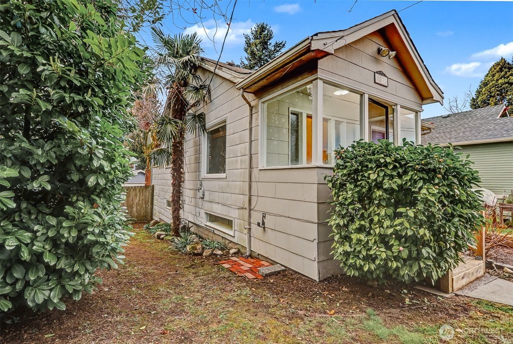 Photo of 8535 18th Avenue NW, Seattle, WA 98117 (MLS # 2481838)