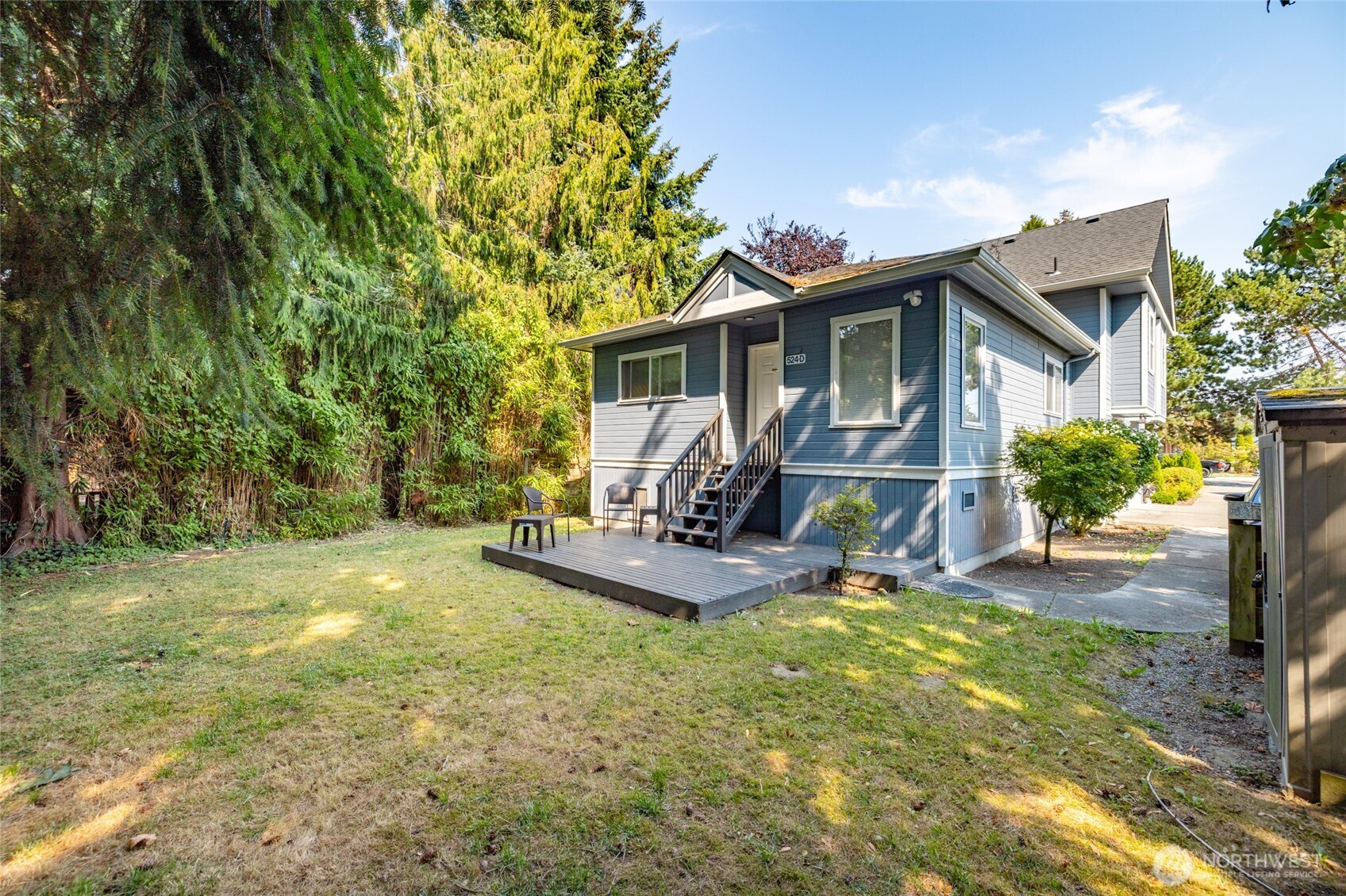 524 Myrtle Street C + D