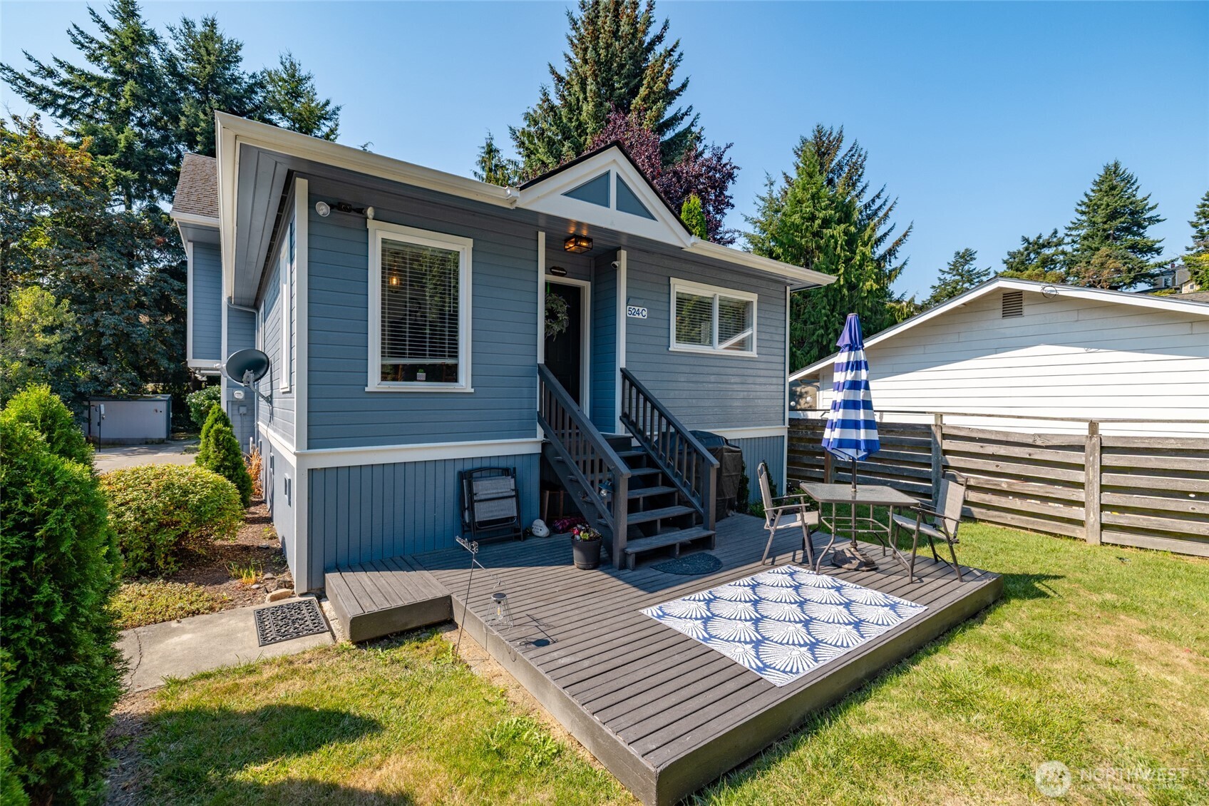 524 Myrtle Street C + D