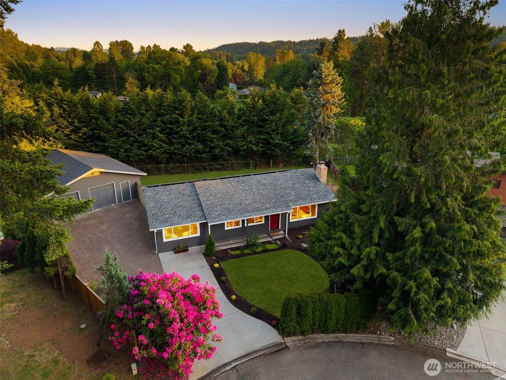Photo of 17050 142nd Place NE, Woodinville, WA 98072 (MLS # 2384693)