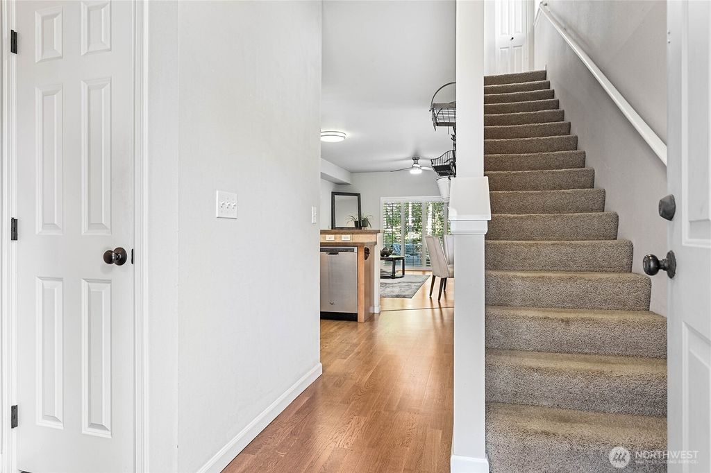 Photo of 1384 Bayview Court #E1, Blaine, WA 98230 (MLS # 2442003)