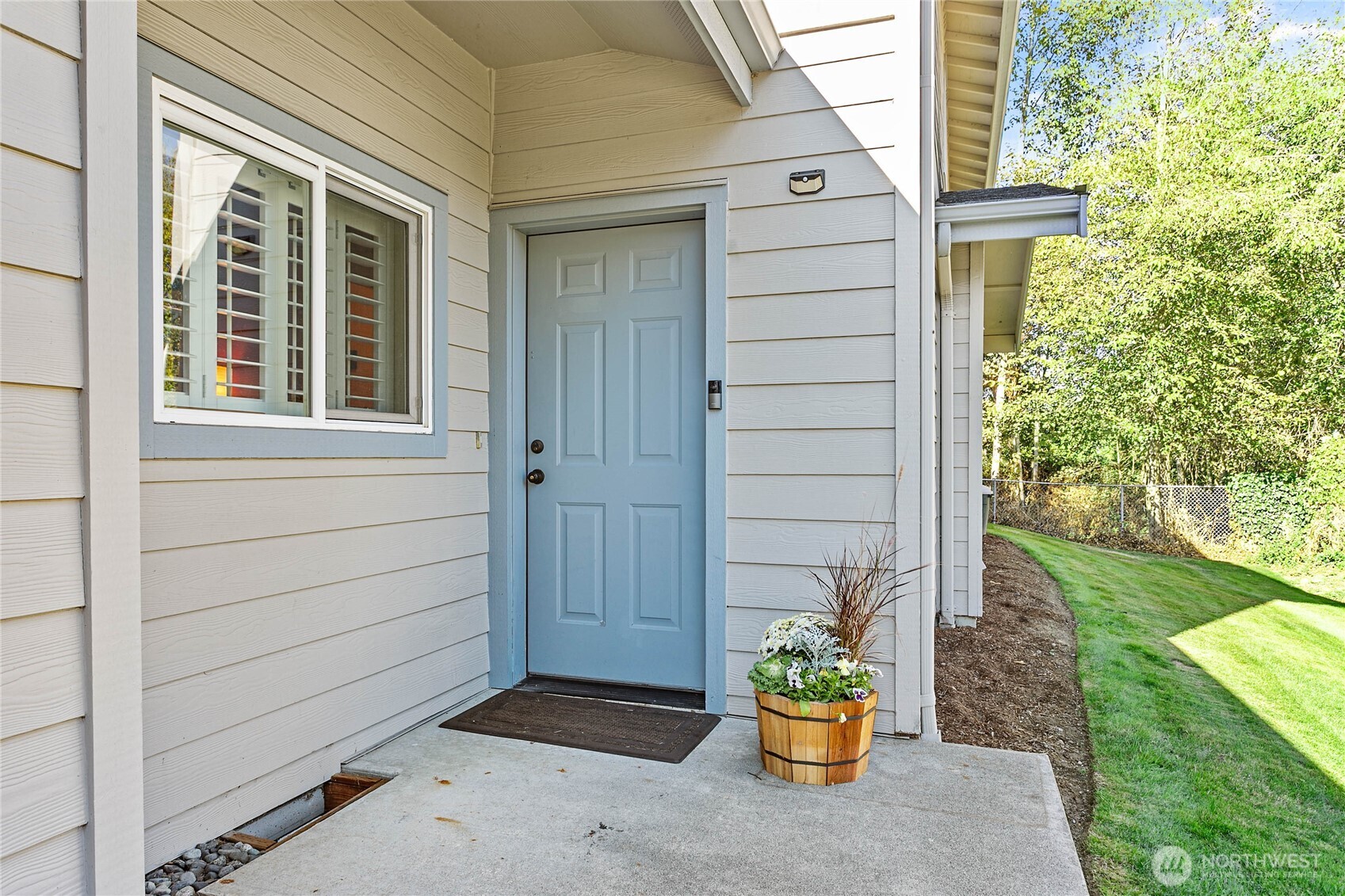1384 Bayview Court E1