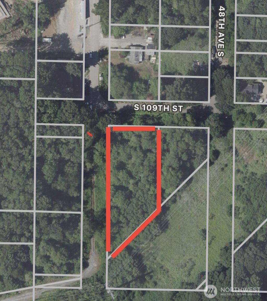 Photo of 47 xx S 109th Street, Tukwila, WA 98178 (MLS # 2390940)