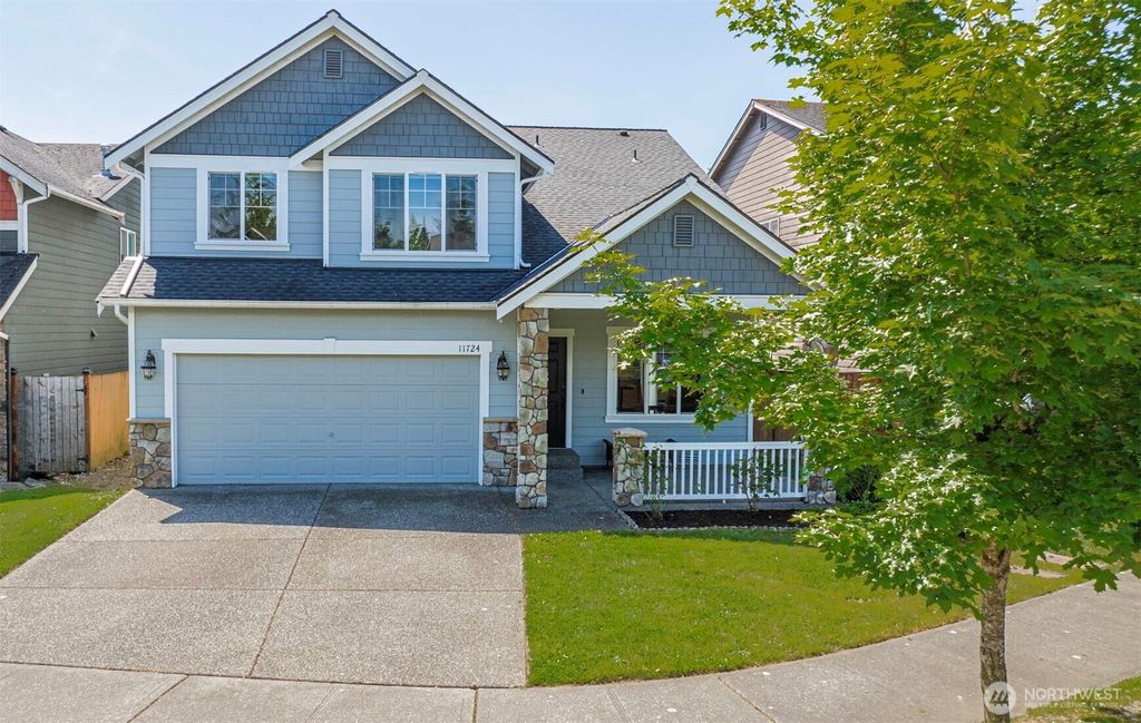 Photo of 11724 1st Place SE, Lake Stevens, WA 98258 (MLS # 2382665)