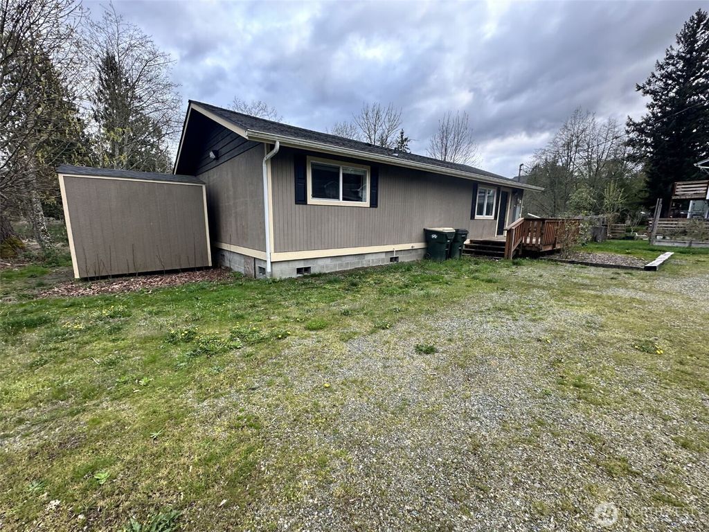Photo of 18538 Dynamite Dr SE Dr, Yelm, WA 98597 (MLS # 2507798)
