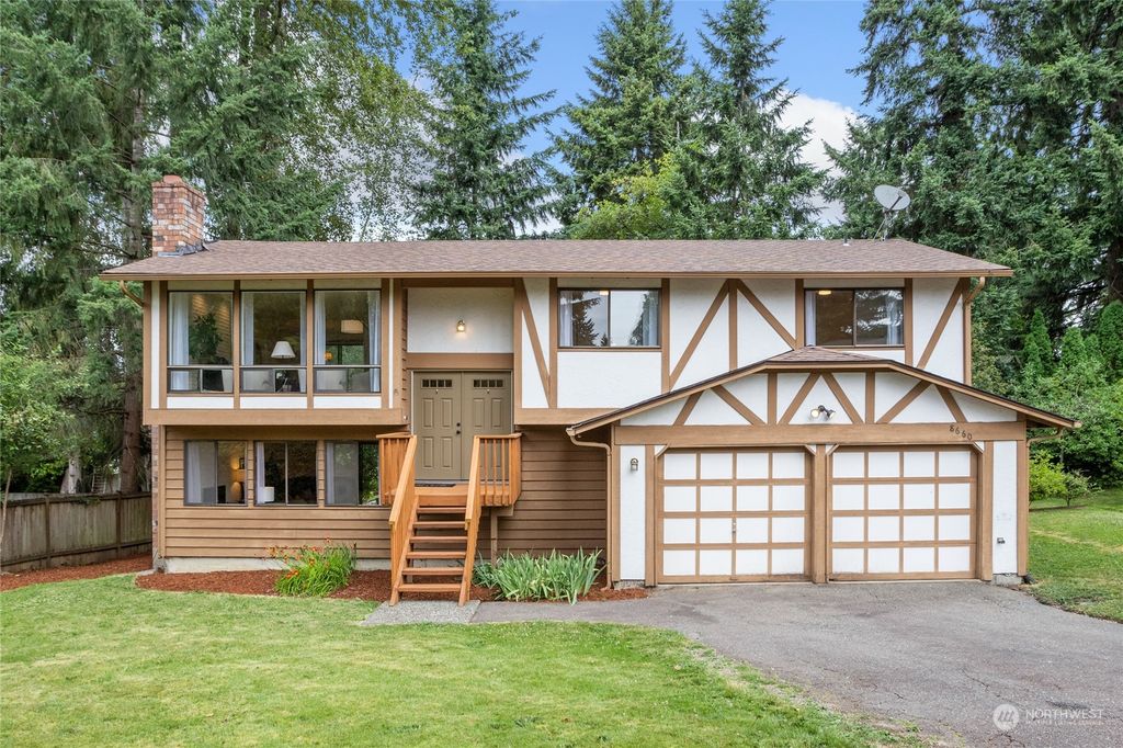 Photo of 8660 NE 141st Street, Kirkland, WA 98034 (MLS # 2137204)