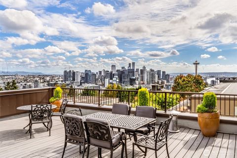 Photo of 201 Galer Street #334, Seattle, WA 98109 (MLS # 2440594)