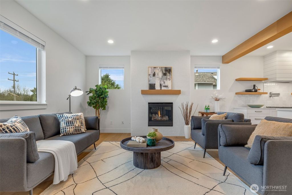 Photo of 6738 21st Avenue SW, Seattle, WA 98106 (MLS # 2513823)