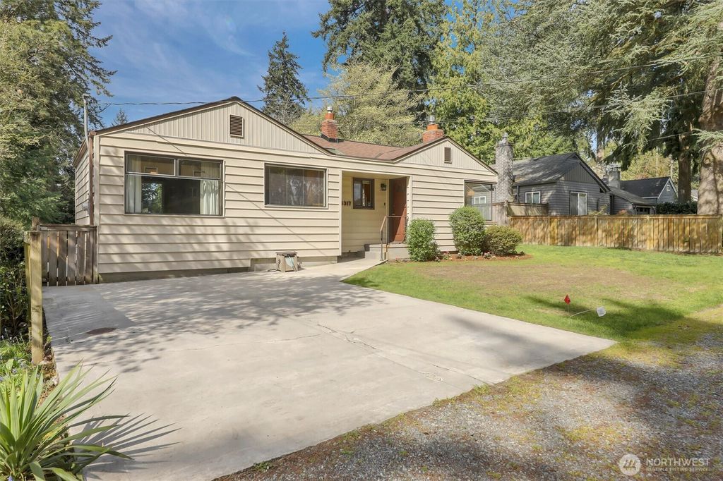 Photo of 14317 23rd Place NE, Seattle, WA 98125 (MLS # 2503250)