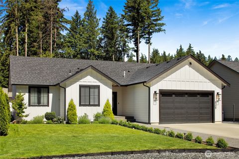 Photo of 8209 Colfax Court, Maple Falls, WA 98266 (MLS # 2535740)