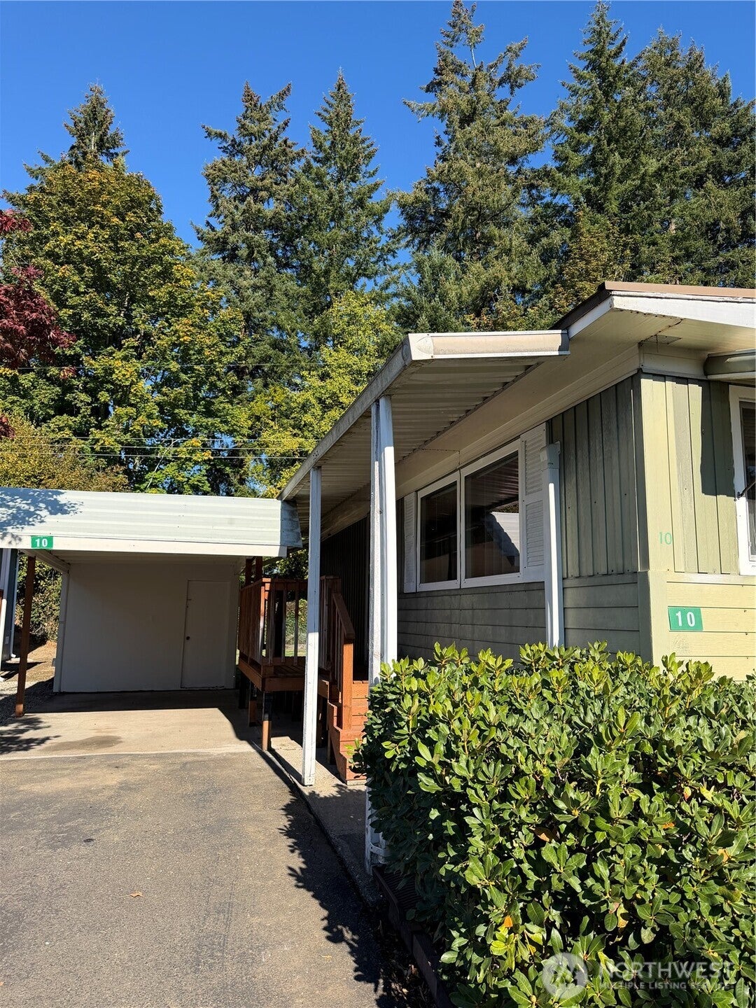 3928 21st Ave SE 10