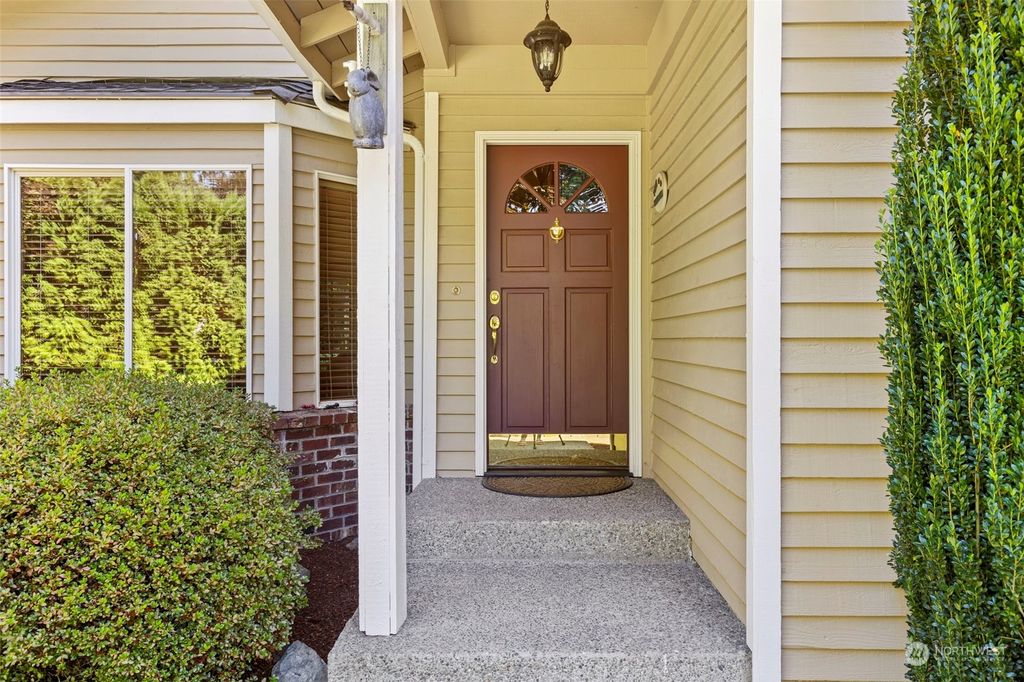 Photo of 10828 NE 182nd Court, Bothell, WA 98011 (MLS # 2147801)