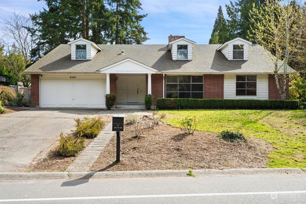 Photo of 8481 SE 71st Street, Mercer Island, WA 98040 (MLS # 2051946)