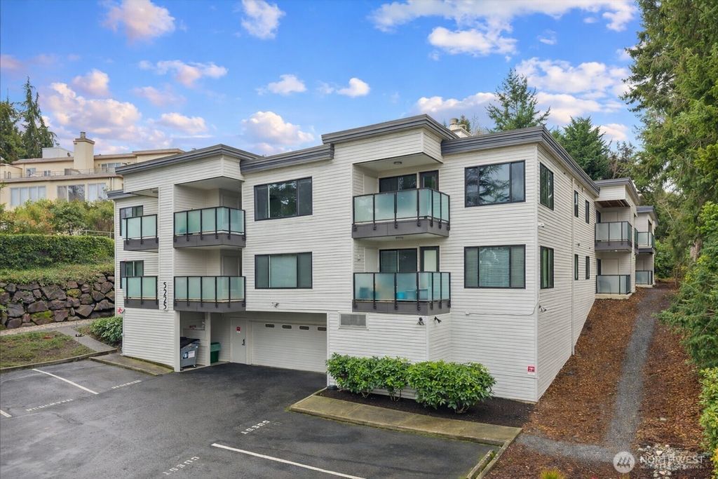 Photo of 5225 50th Avenue NE #206, Seattle, WA 98105 (MLS # 2468174)