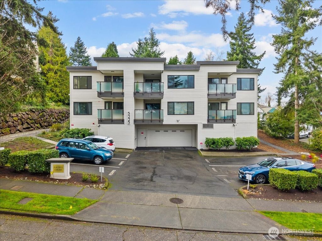 Photo of 5225 50th Avenue NE #206, Seattle, WA 98105 (MLS # 2468174)