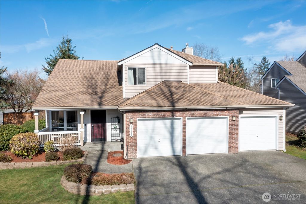 Photo of 10602 SE 213th Court, Kent, WA 98031 (MLS # 2324948)