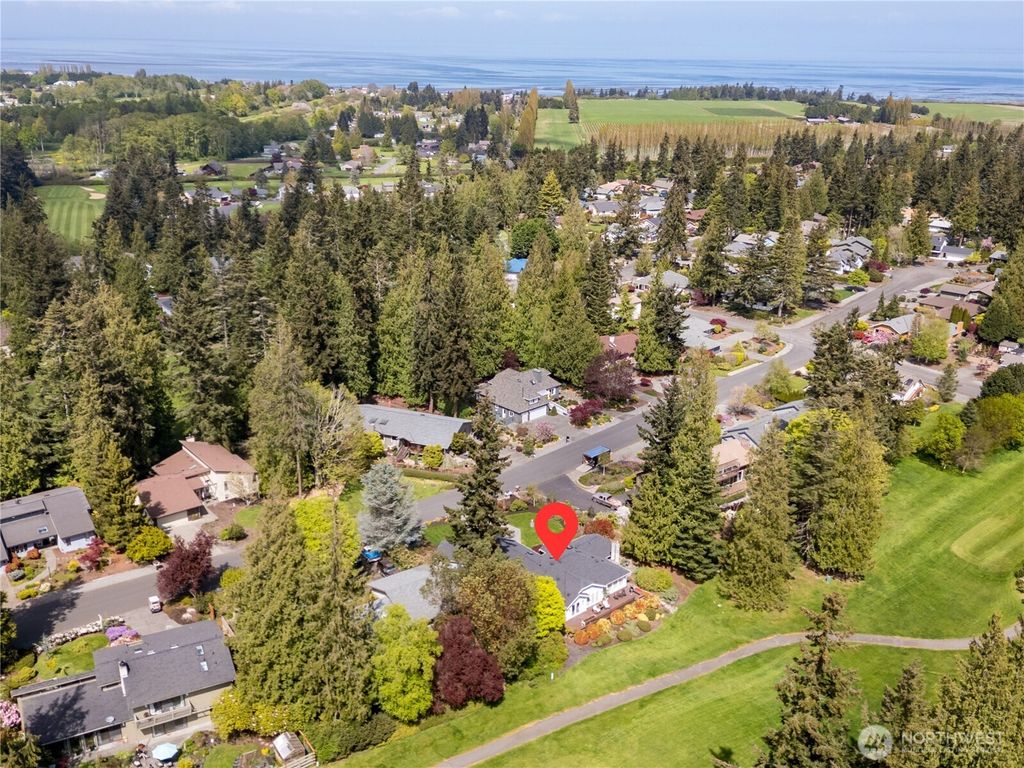 Photo of 113 Fairway Place, Sequim, WA 98382 (MLS # 2513350)